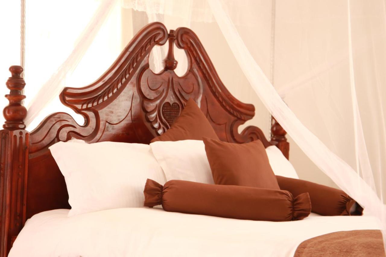Riverside Resort Hotel Kabale Exterior foto